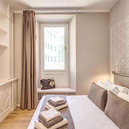 Bed & Breakfast The Spanish Via Di Ripetta Rome